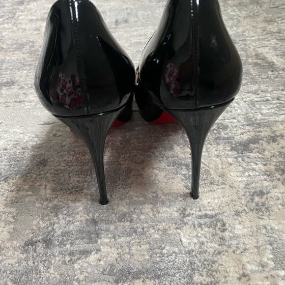 Louboutin black shiny shoes very privee heel patent leather heel 120mm size 36.5 - Picture 3 of 4